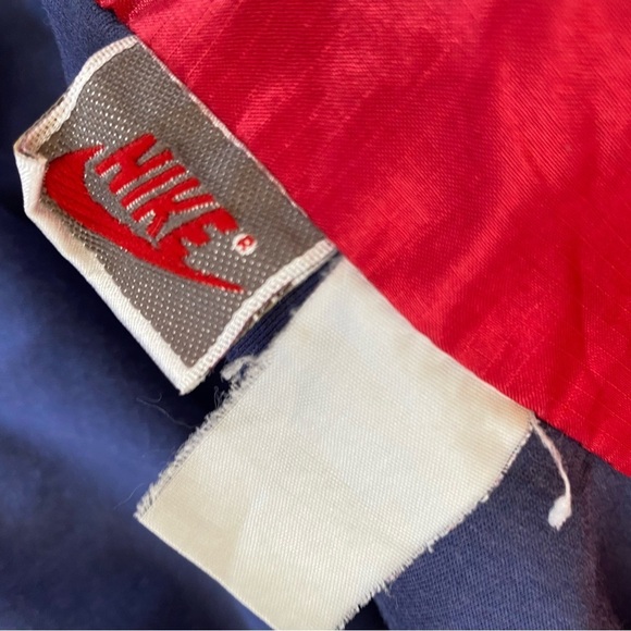 VNTG 80s NIKE COLORBLOCK WINDBREAKER FULL ZIP IN ABSOLUTELY AMAZING CONDITION - Picture 7 of 10